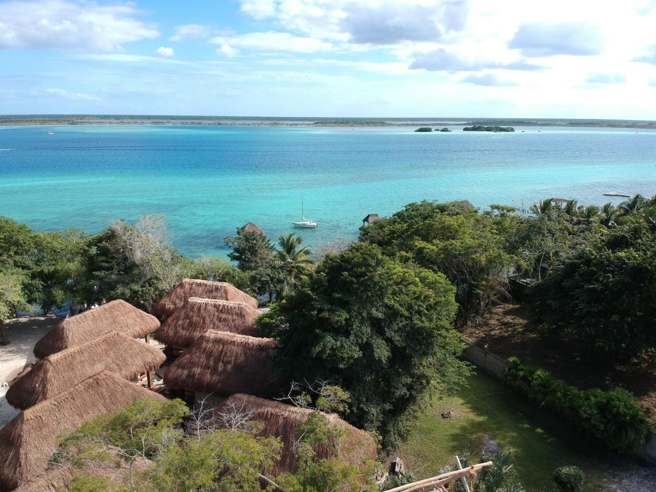 Hotel Carolina Bacalar Exteriér fotografie